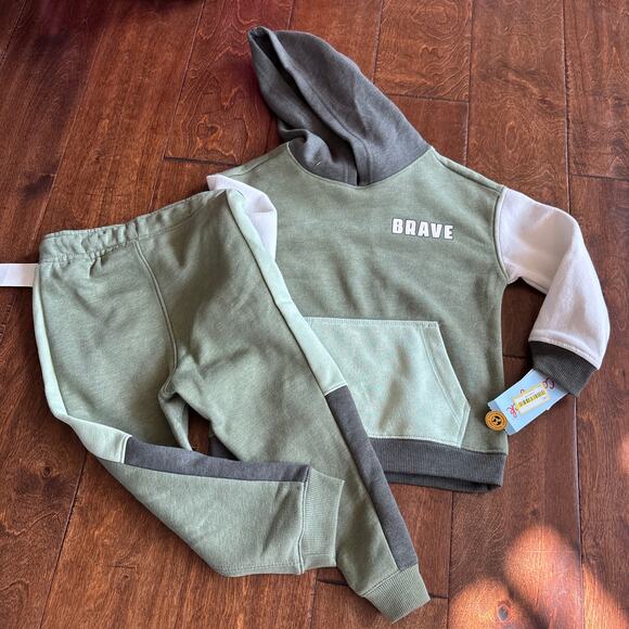 Cat and Jack Boys Sweatshirt And Sweatpants Joggers Set 3T Brave Green Cozy NEW - Picture 2 of 6